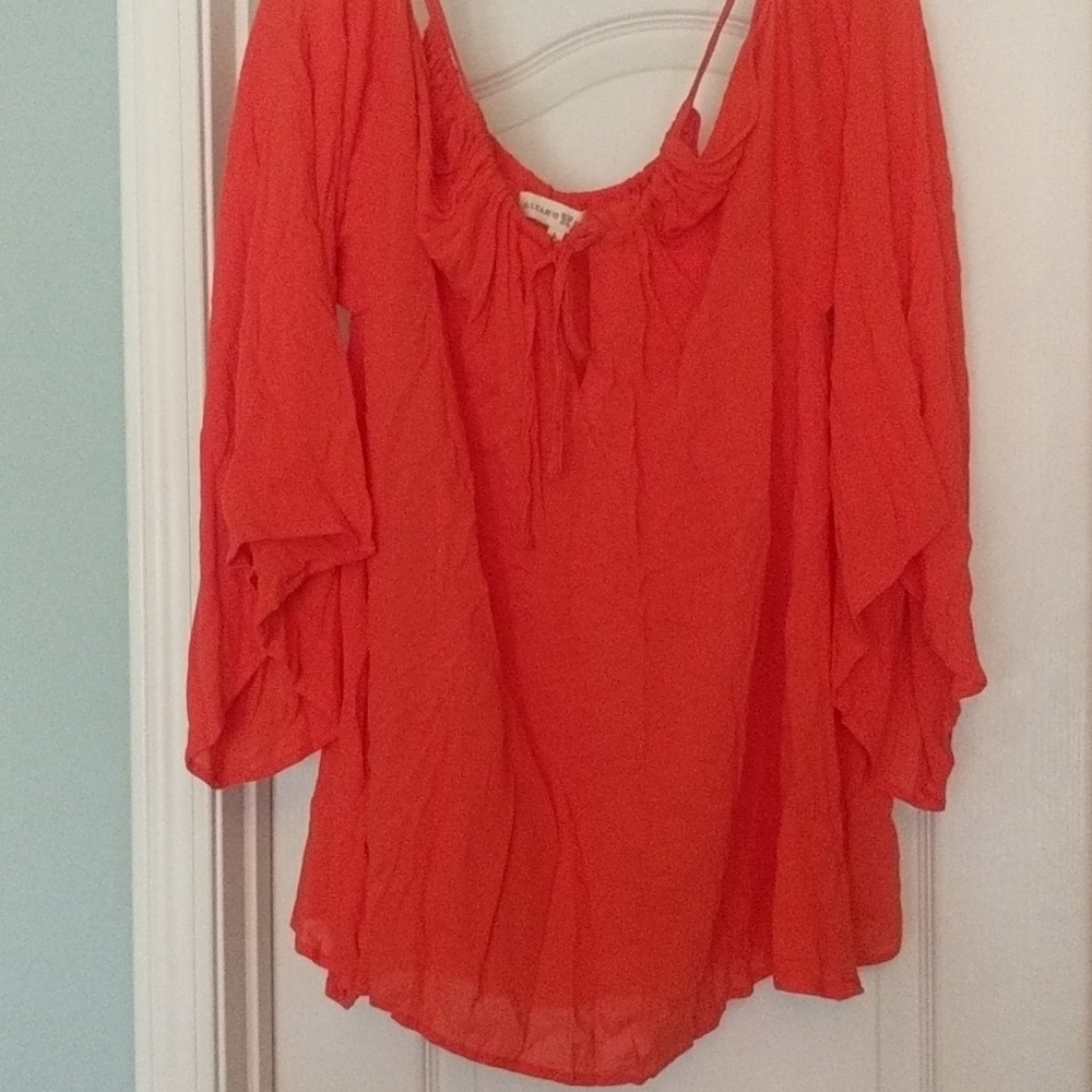 Flowing Top Coral